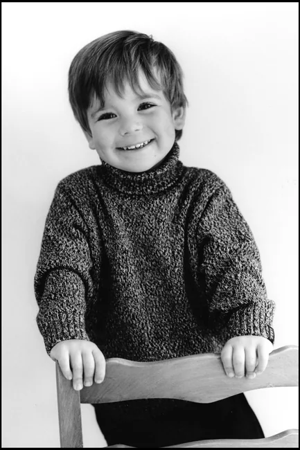 Child portrait leaning on a chair — Stephen Wright